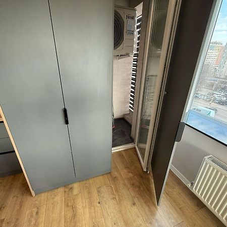 Rentnow Large And Cozy Apartment In The Center, Parking Chişinău Eksteriør billede